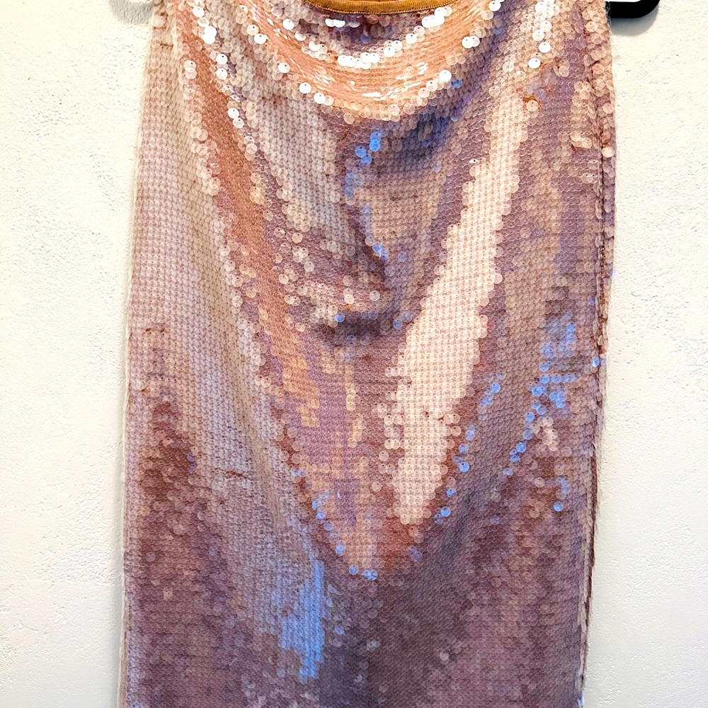 Gorgeous Pink Sequence skirt- perfect for Valentine’s Day !!